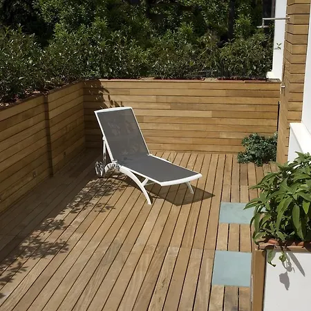 מלון דירות Eros